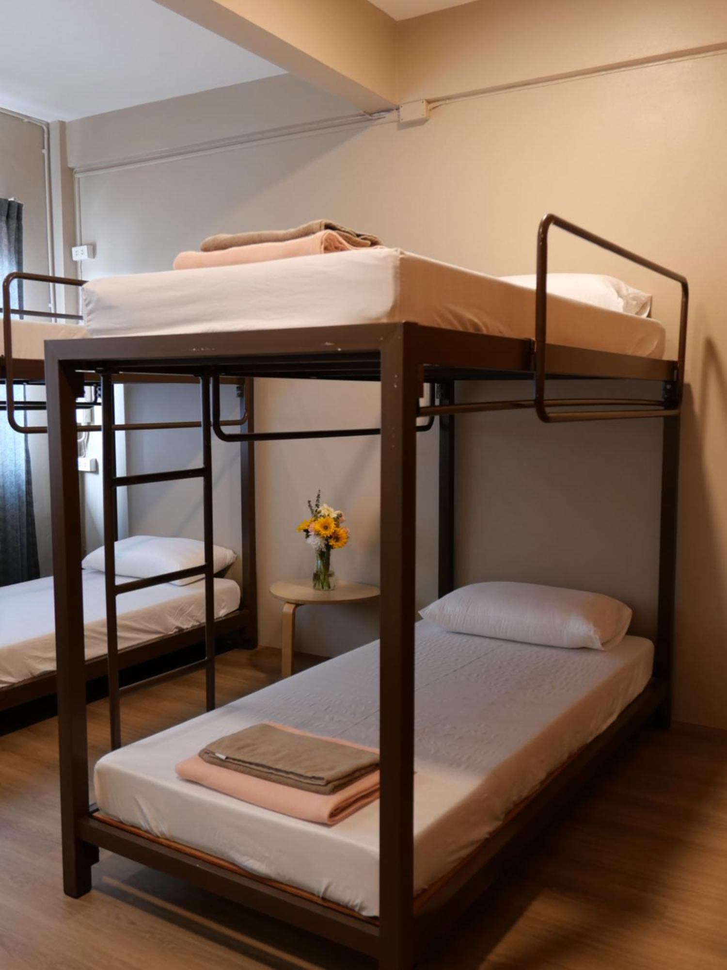 Films House Hostel Bangsaen Dış mekan fotoğraf