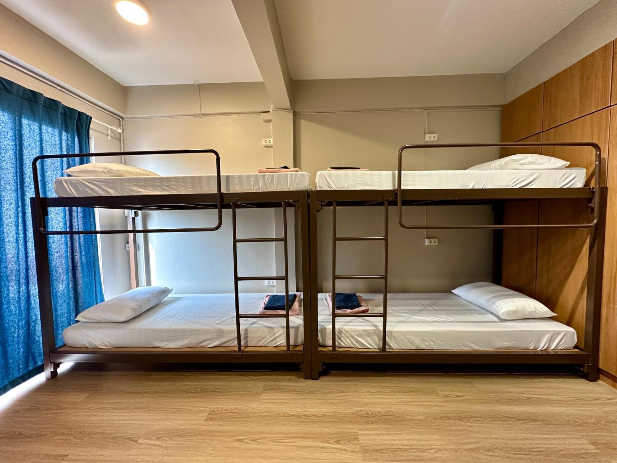 Films House Hostel Bangsaen Dış mekan fotoğraf