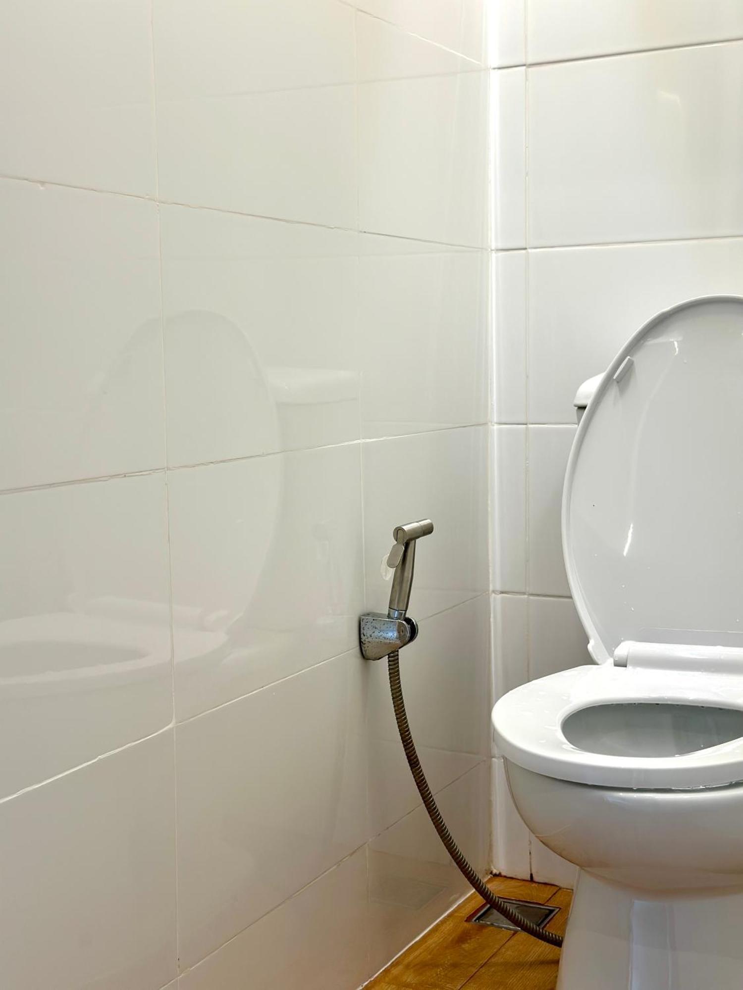 Films House Hostel Bangsaen Dış mekan fotoğraf